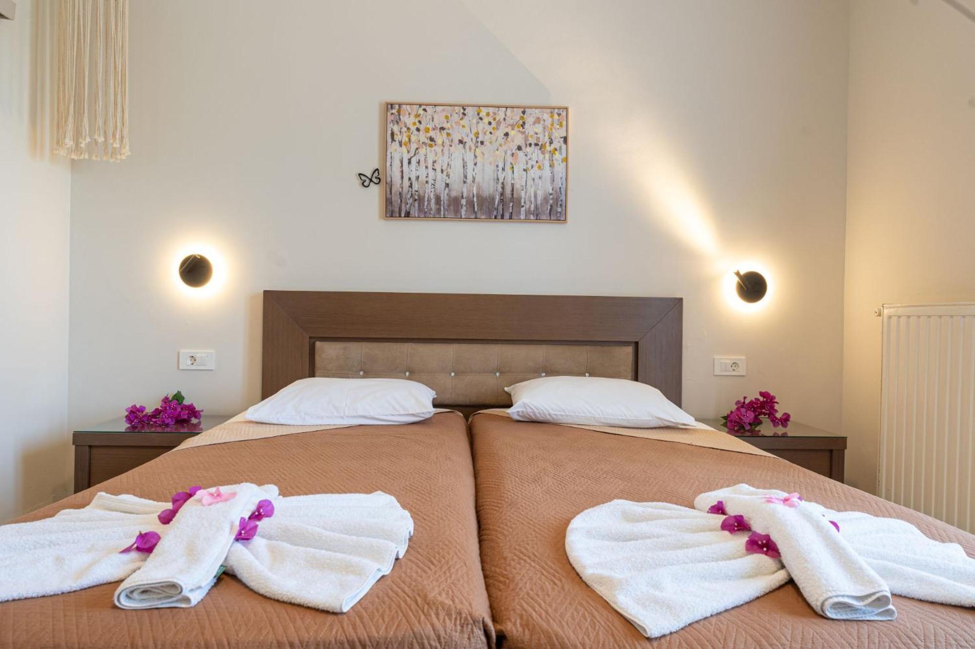 Stathis Beachfront Luxury Rooms Kalamákion 部屋 写真